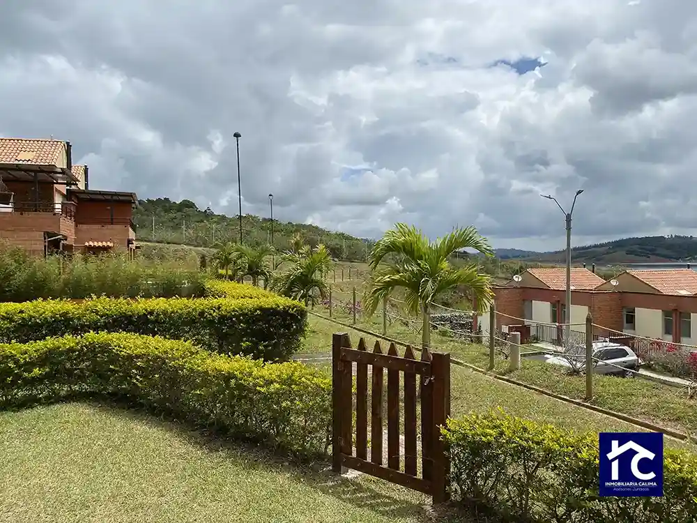 Majagua bloque 9 apartamento 104